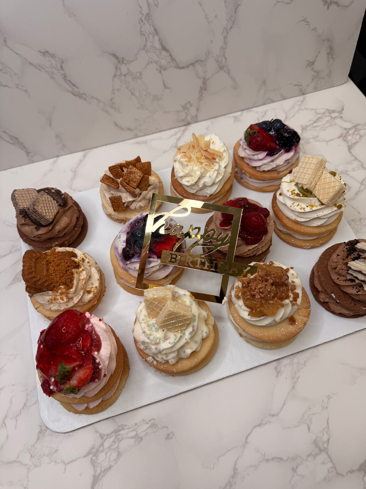 Host Box (9 Dream Tarts)