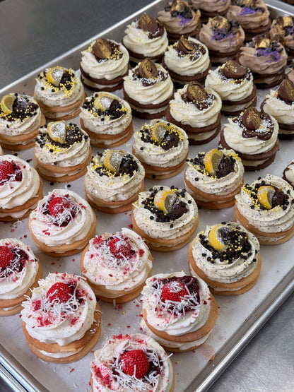 Host Box (9 Dream Tarts)