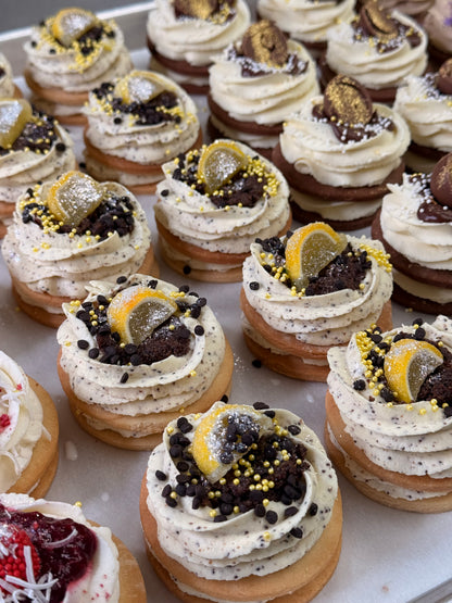 Host Box (9 Dream Tarts)